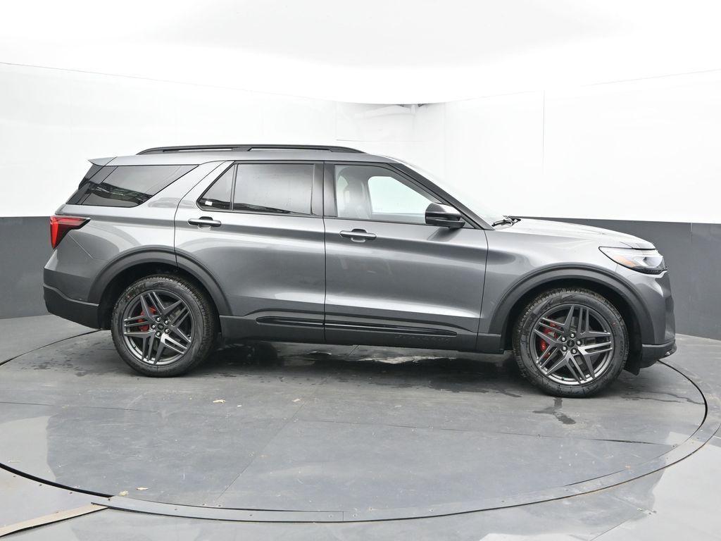 new 2026 Ford Explorer car