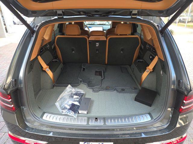 new 2026 Genesis GV80 car, priced at $85,420