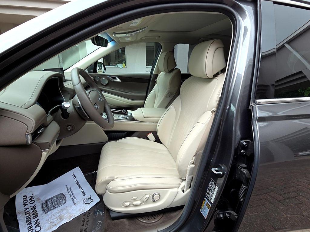 used 2023 Genesis GV80 car, priced at $41,999