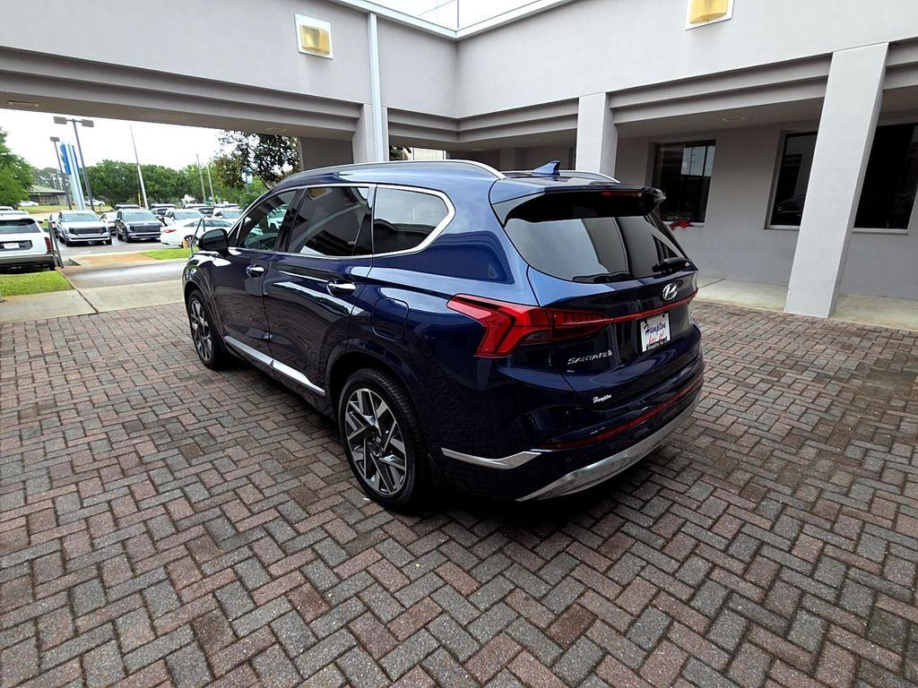 used 2023 Hyundai Santa Fe car, priced at $29,900