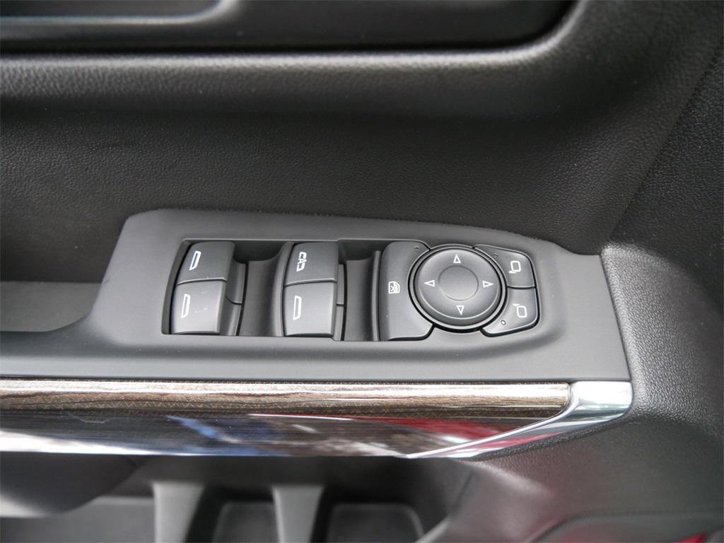 used 2022 Chevrolet Silverado 1500 car, priced at $27,996