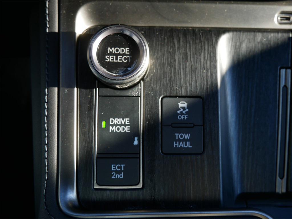 used 2024 Lexus GX 550 car, priced at $73,991