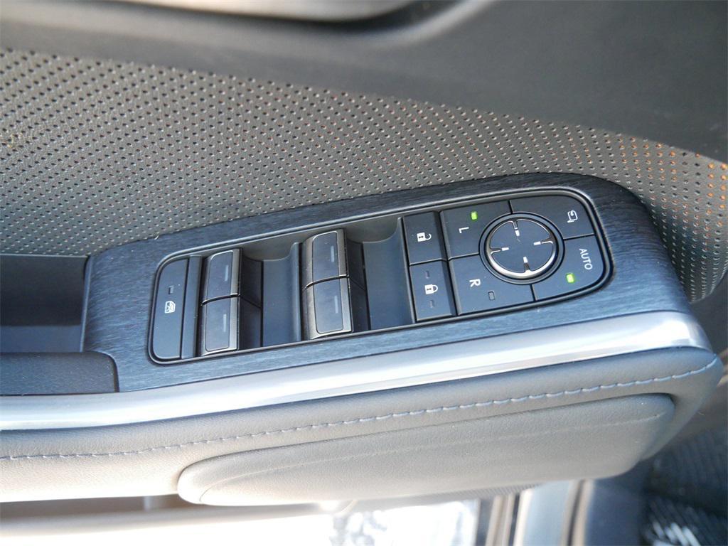 used 2024 Lexus GX 550 car, priced at $73,991