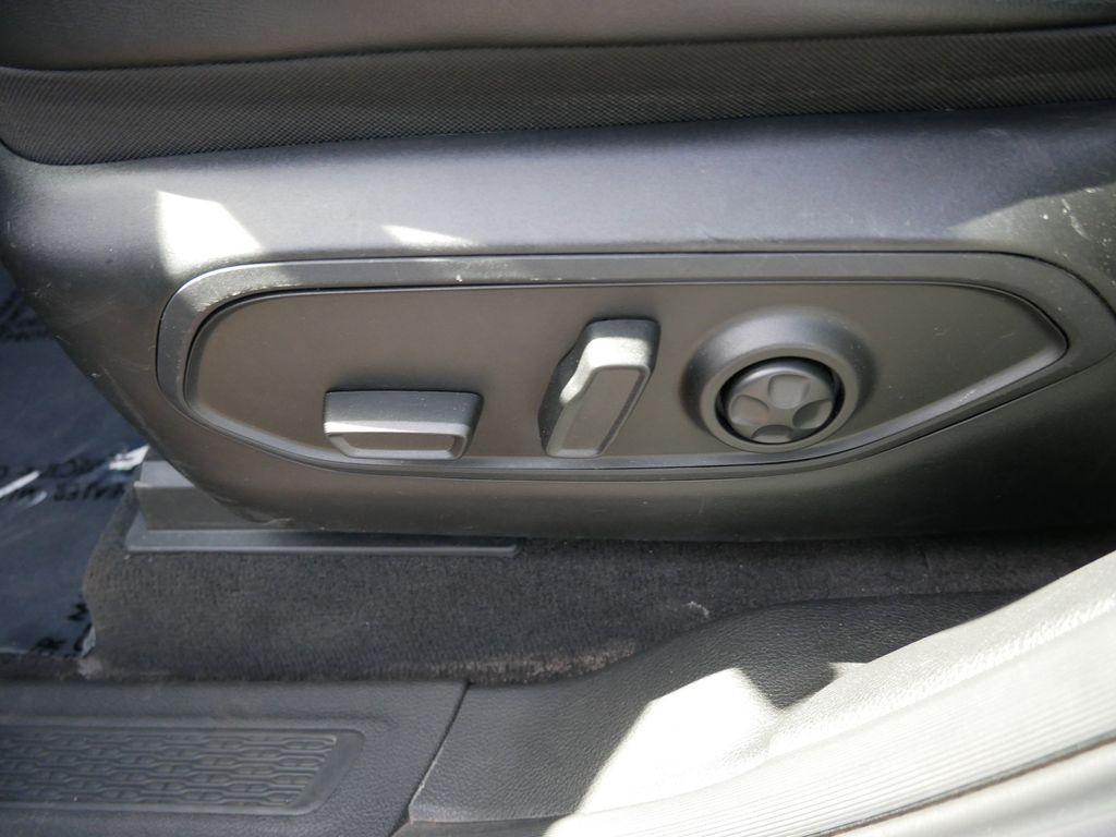 used 2021 Jeep Grand Cherokee L car, priced at $28,998
