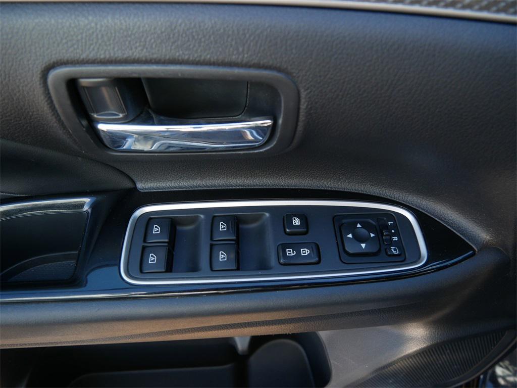 used 2020 Mitsubishi Outlander PHEV car, priced at $14,687