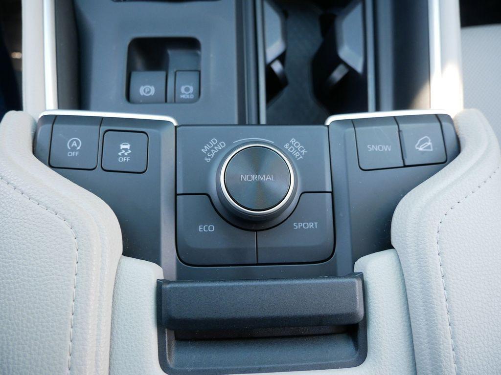 used 2025 Toyota Grand Highlander car, priced at $59,949