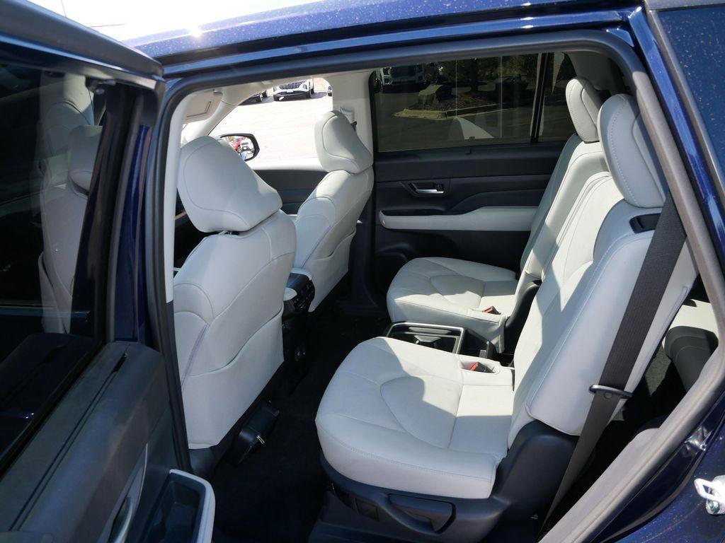 used 2025 Toyota Grand Highlander car, priced at $59,949