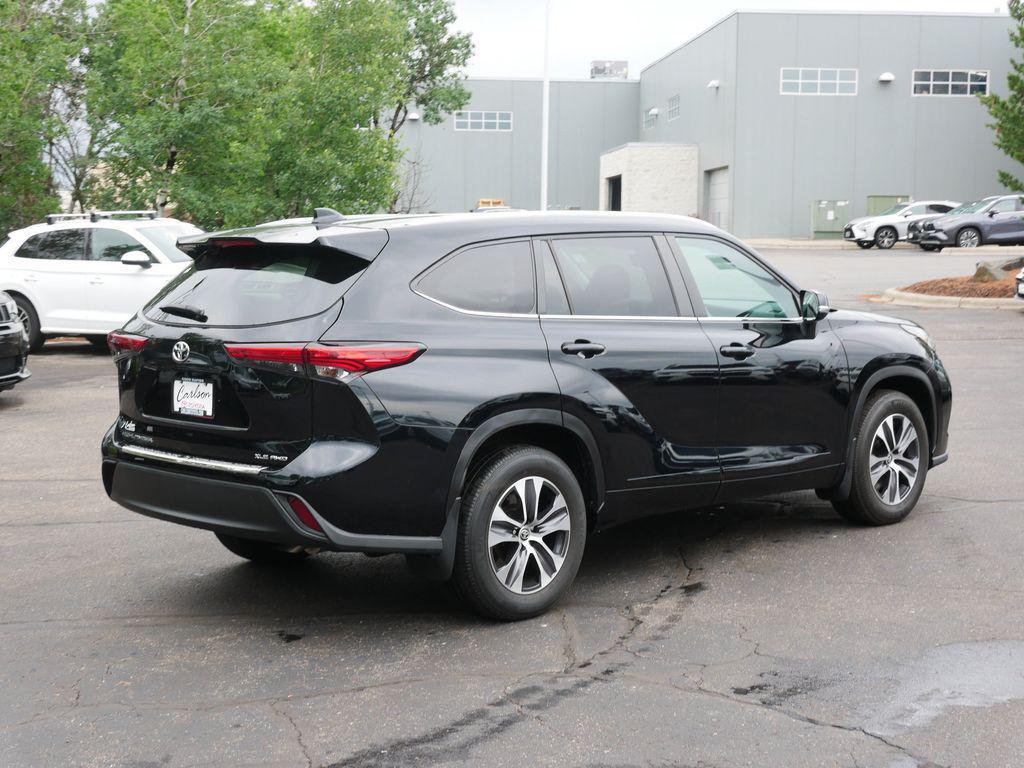 used 2023 Toyota Highlander car, priced at $39,949