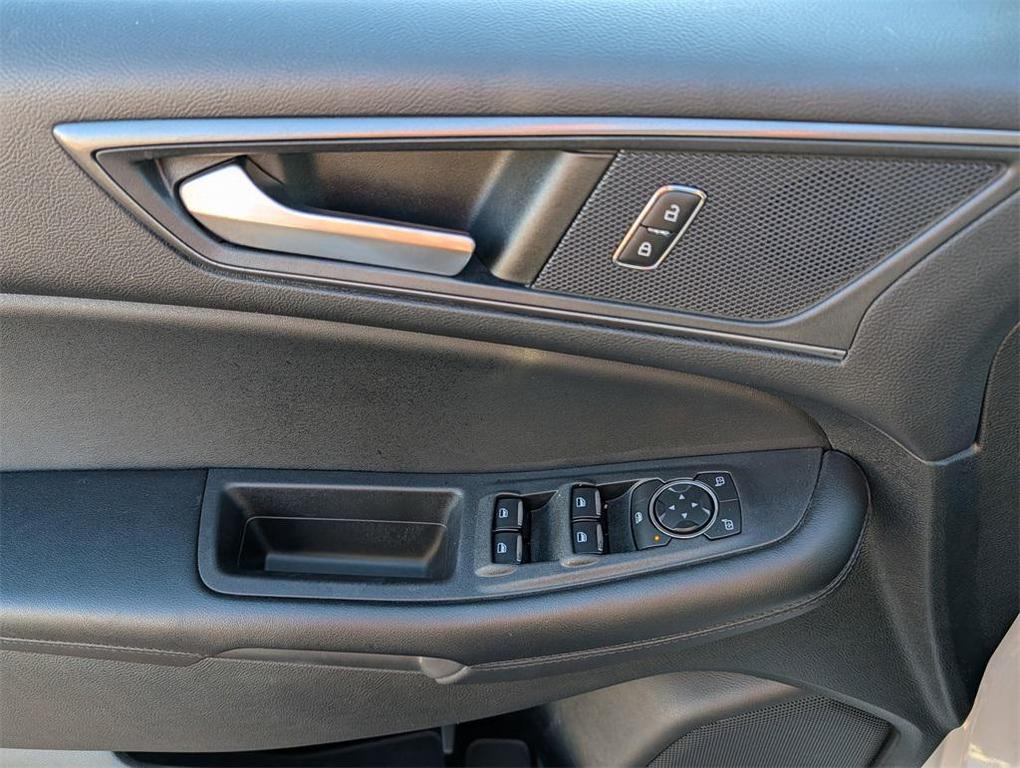 used 2023 Ford Edge car, priced at $20,721