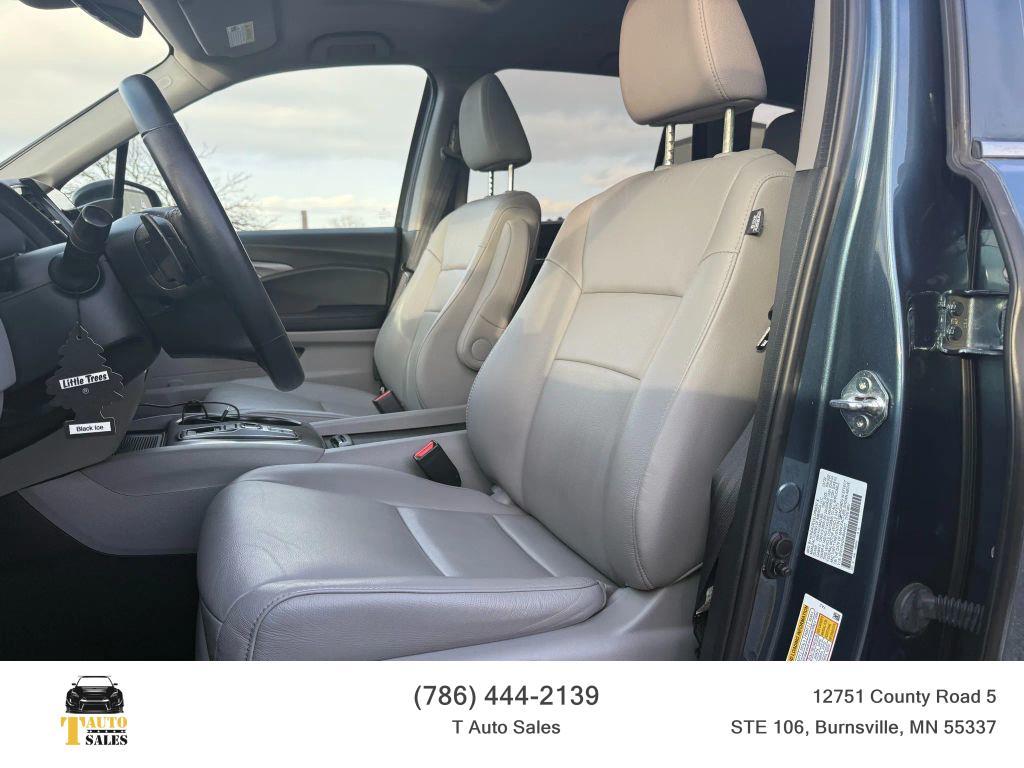 used 2022 Honda Pilot car, priced at $21,995