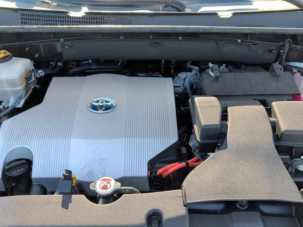 used 2018 Toyota Highlander Hybrid car, priced at $21,997