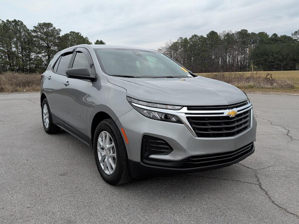 used 2024 Chevrolet Equinox car, priced at $21,694
