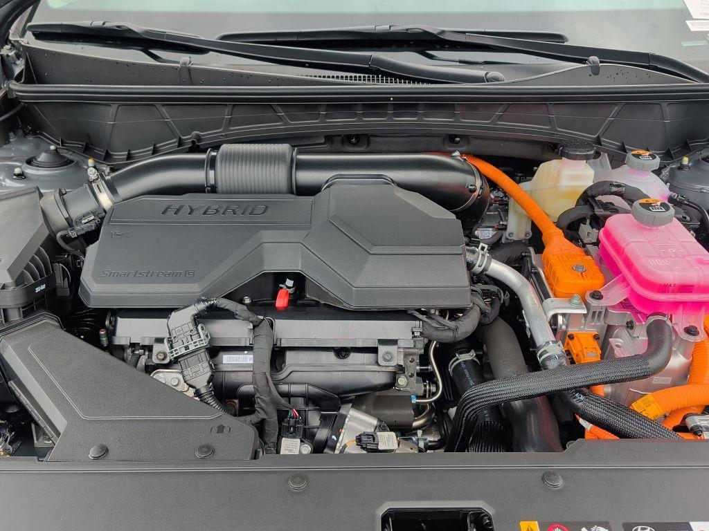 new 2026 Hyundai TUCSON Hybrid car, priced at $33,593