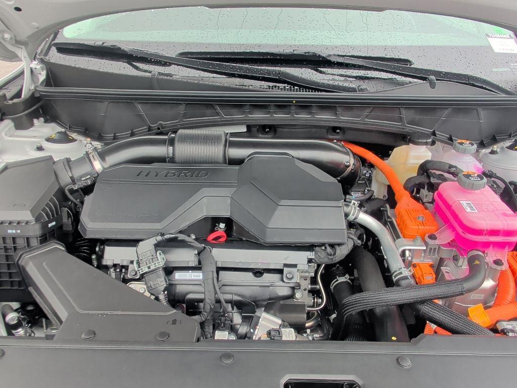 new 2026 Hyundai TUCSON Hybrid car, priced at $33,648