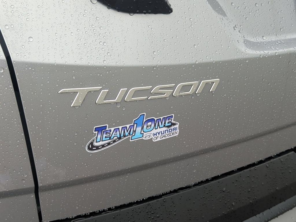new 2026 Hyundai TUCSON Hybrid car, priced at $33,648