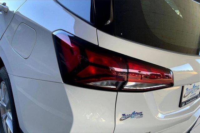 used 2024 Chevrolet Equinox car, priced at $18,294