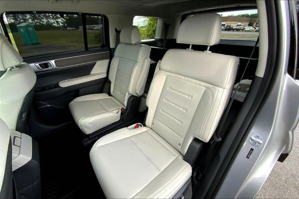new 2026 Hyundai SANTA FE HEV car, priced at $47,901