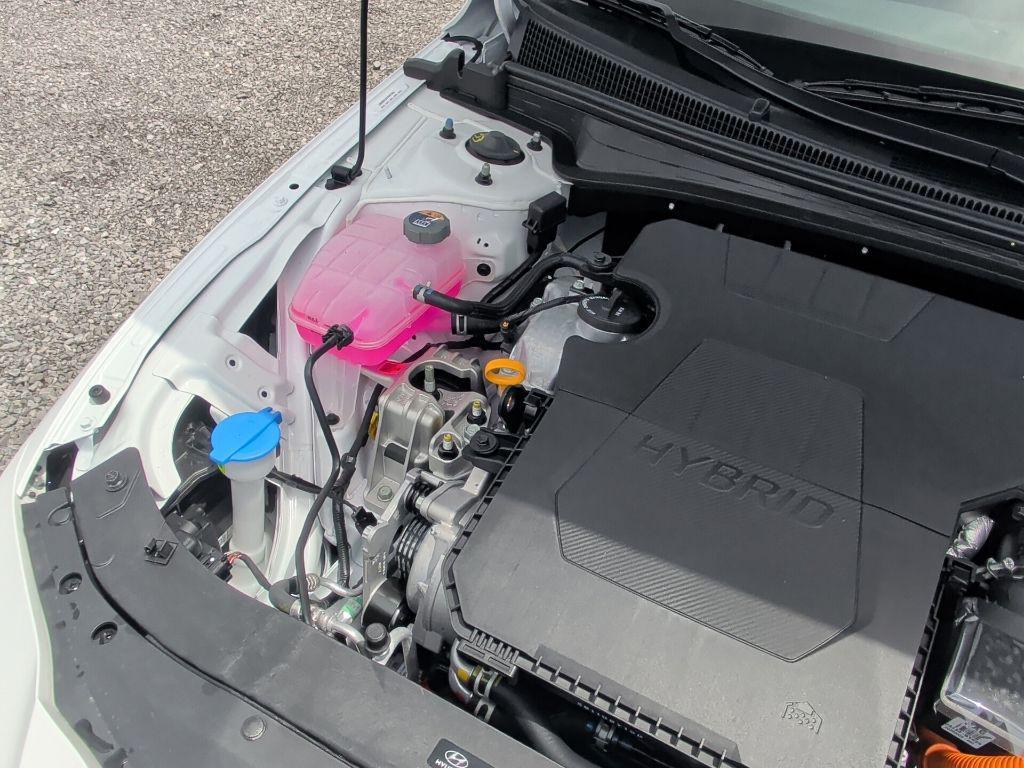 new 2026 Hyundai ELANTRA HEV car, priced at $26,697