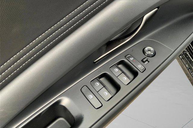 new 2025 Hyundai Elantra car, priced at $21,226