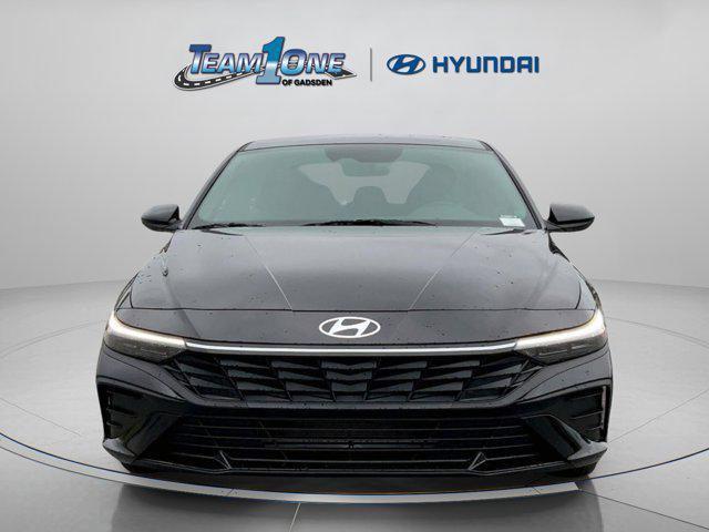 new 2025 Hyundai Elantra car, priced at $21,226