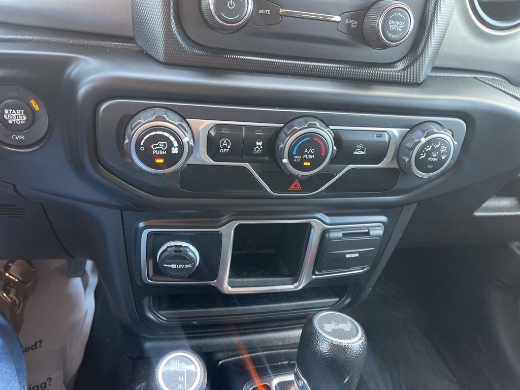 used 2021 Jeep Wrangler Unlimited car, priced at $26,977