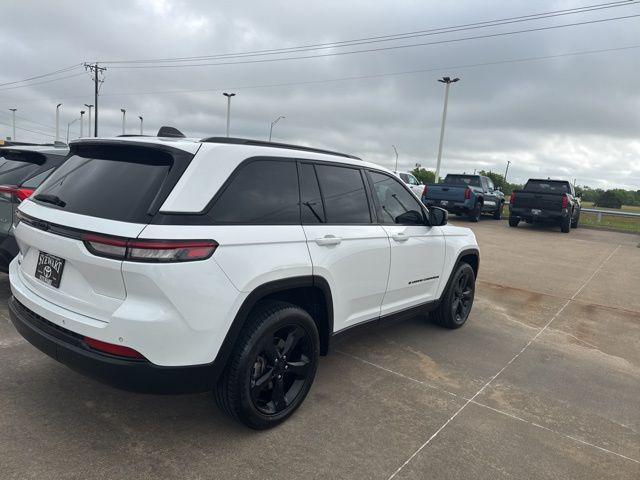 used 2023 Jeep Grand Cherokee car, priced at $29,977