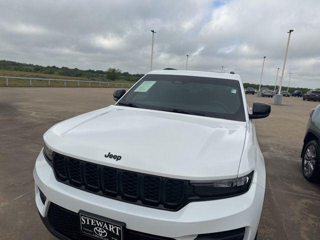 used 2023 Jeep Grand Cherokee car, priced at $29,977