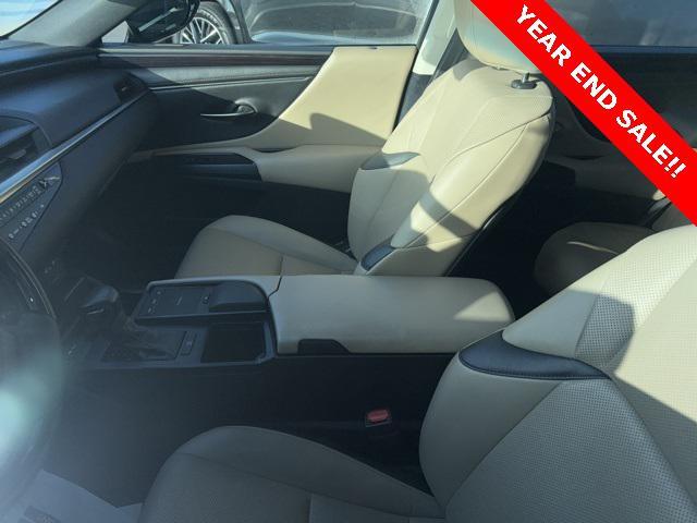 used 2020 Lexus ES 350 car, priced at $26,999