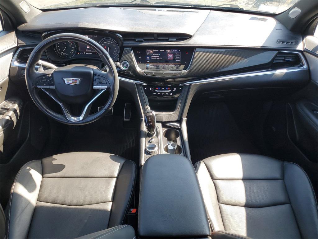 used 2021 Cadillac XT6 car, priced at $28,800