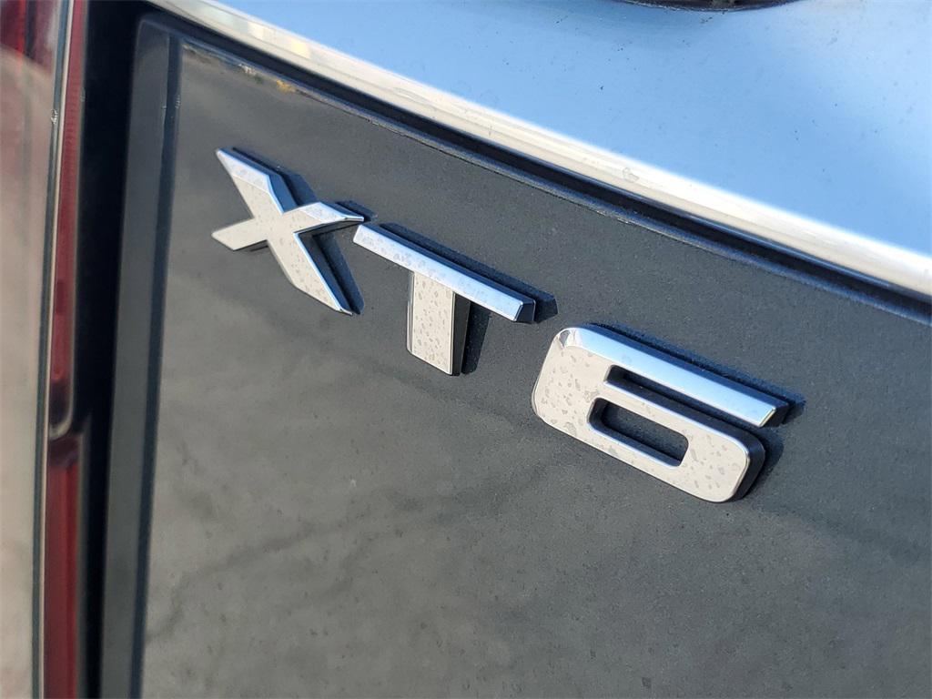used 2021 Cadillac XT6 car, priced at $28,800