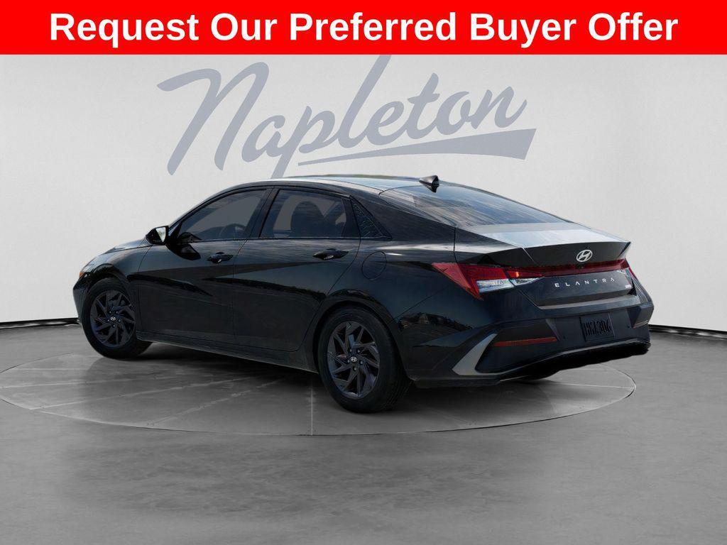 new 2026 Hyundai ELANTRA HEV car, priced at $25,468