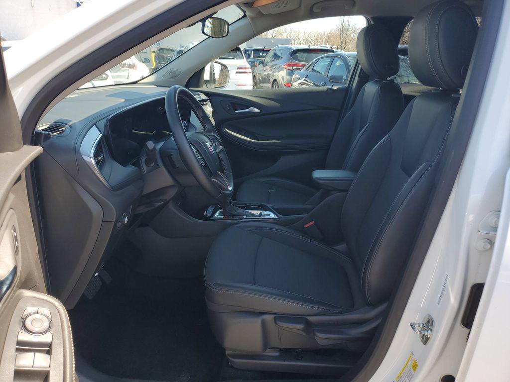 used 2025 Buick Encore GX car, priced at $18,799
