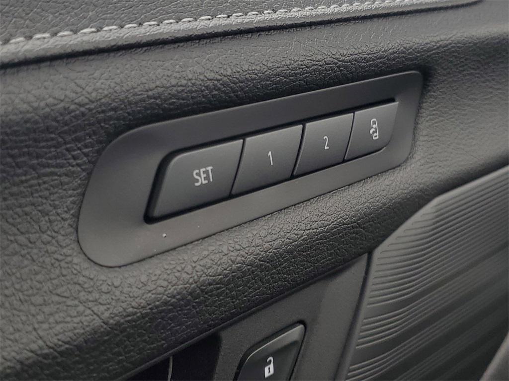 used 2023 Cadillac CT4 car, priced at $27,900