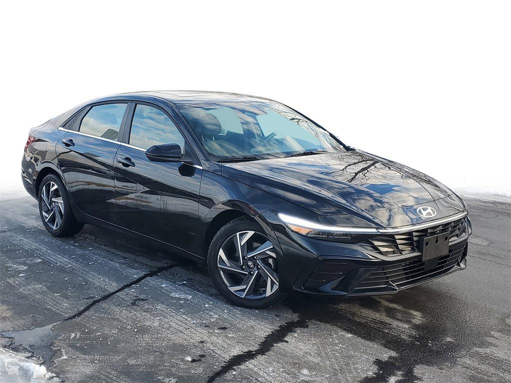 used 2025 Hyundai Elantra car, priced at $19,500