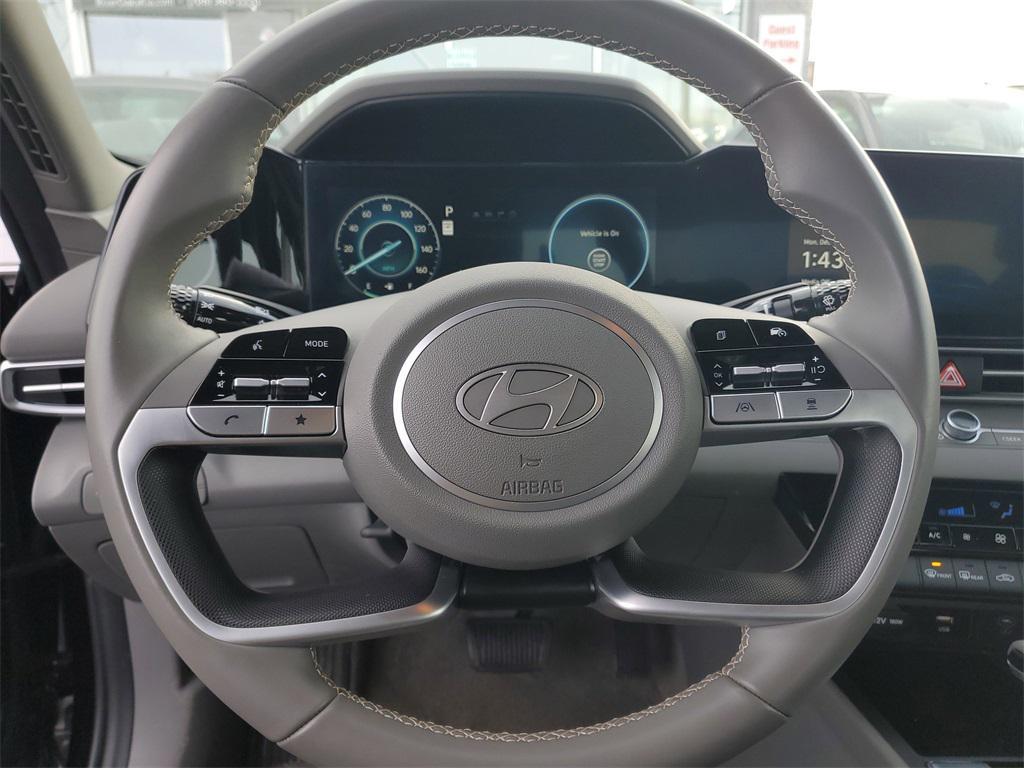 used 2025 Hyundai Elantra car, priced at $19,500