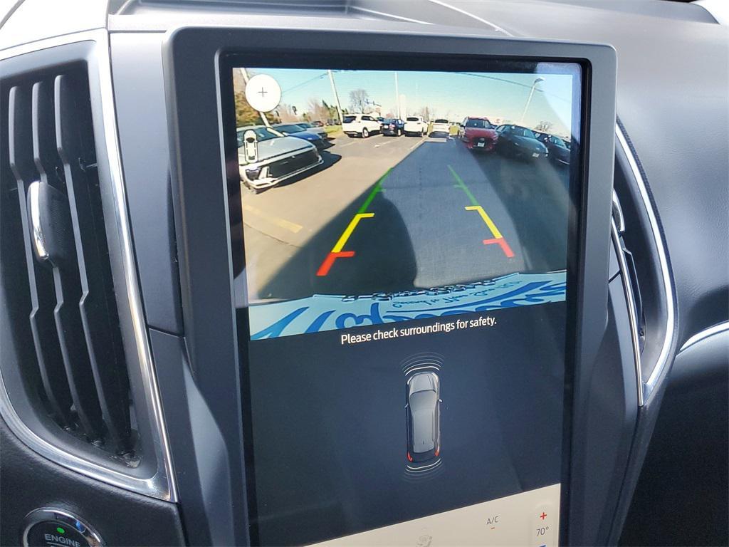 used 2022 Ford Edge car, priced at $19,000