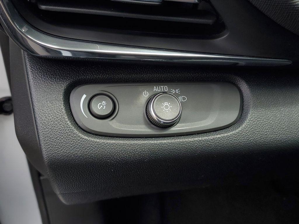 used 2025 Buick Envista car, priced at $20,700