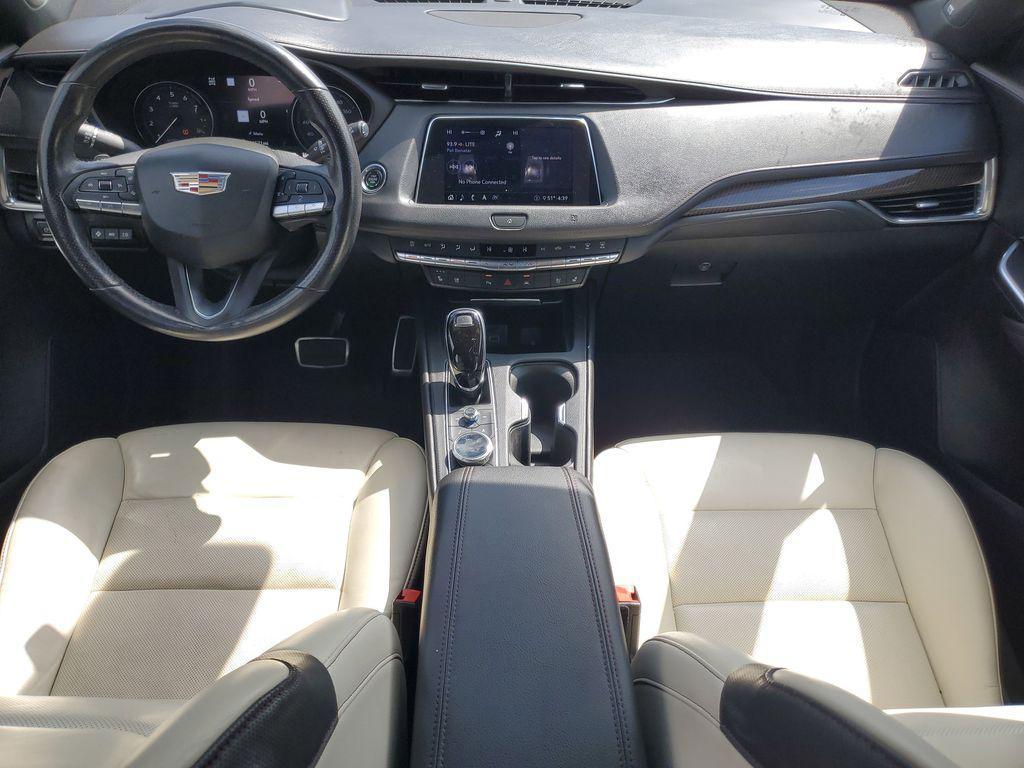 used 2020 Cadillac XT4 car, priced at $23,100