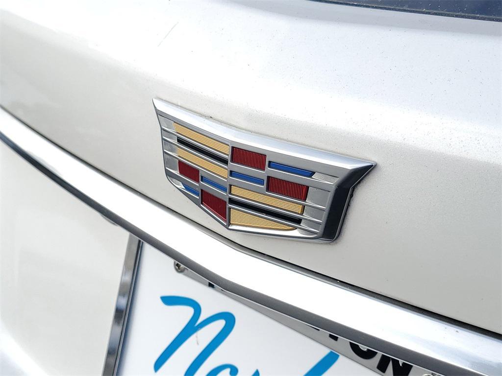 used 2018 Cadillac XT5 car, priced at $16,950