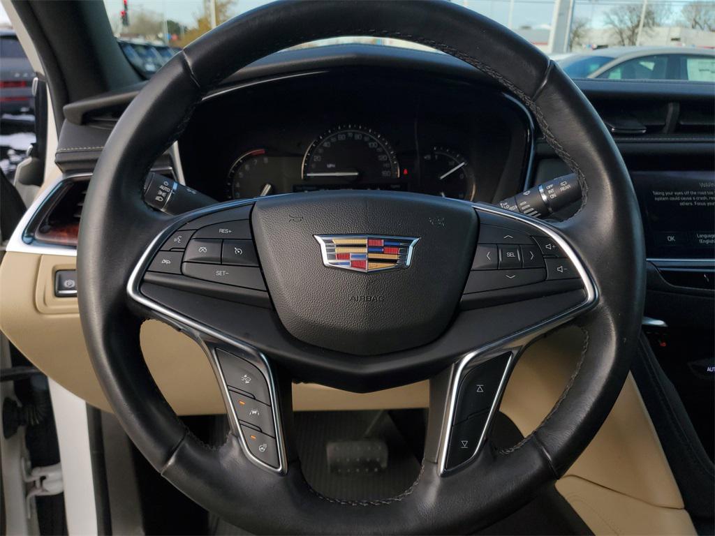 used 2018 Cadillac XT5 car, priced at $16,950