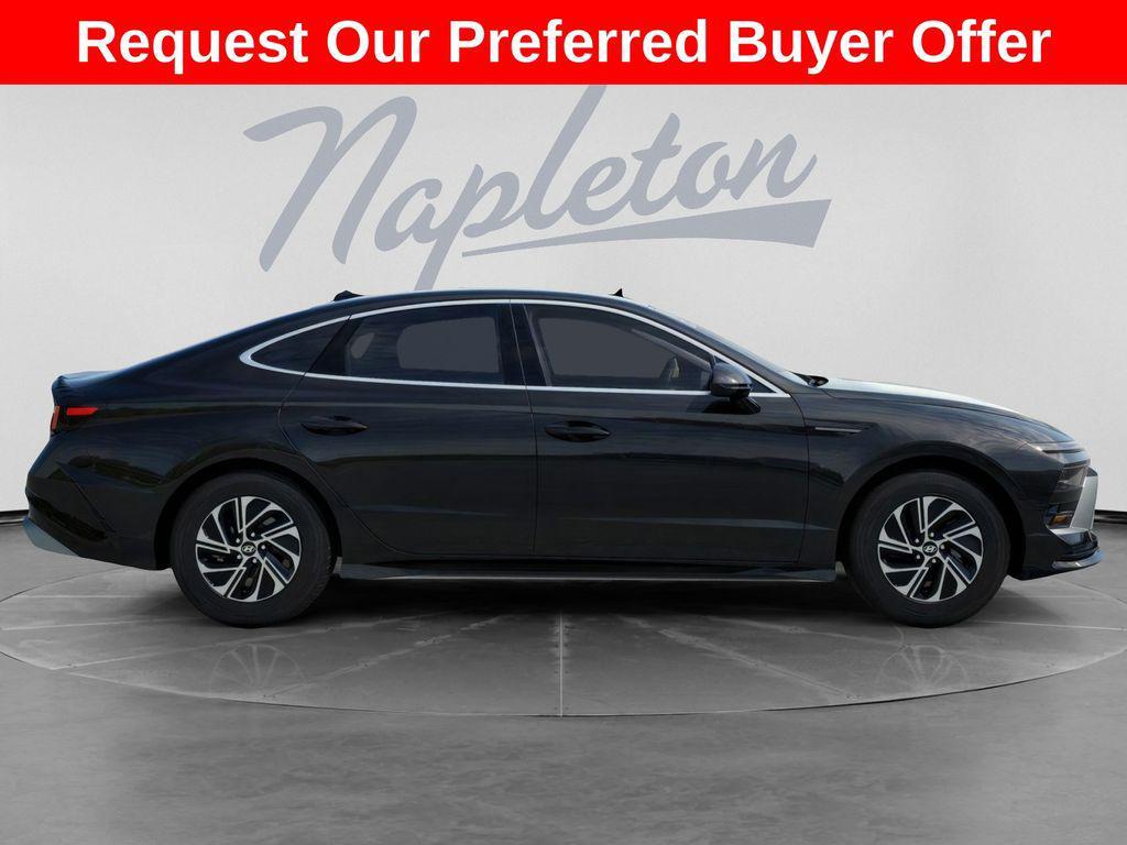 new 2026 Hyundai Sonata Hybrid car, priced at $29,689