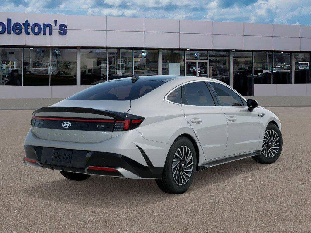 new 2026 Hyundai Sonata Hybrid car, priced at $34,182