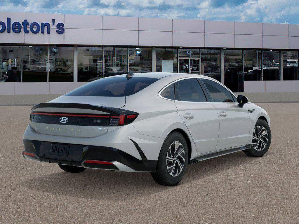 new 2026 Hyundai Sonata Hybrid car, priced at $30,763