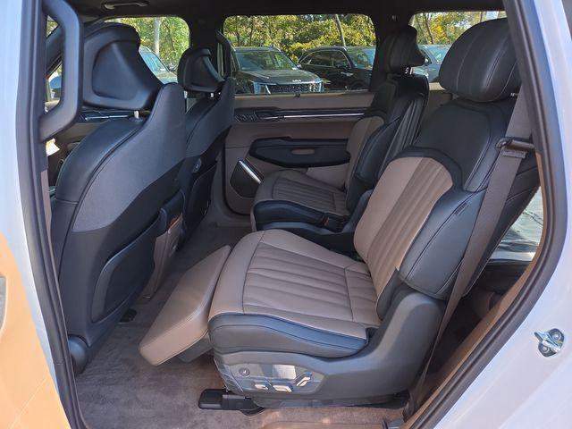 new 2026 Kia EV9 car, priced at $64,328