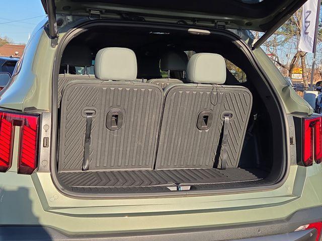 used 2025 Kia Sorento car, priced at $37,997