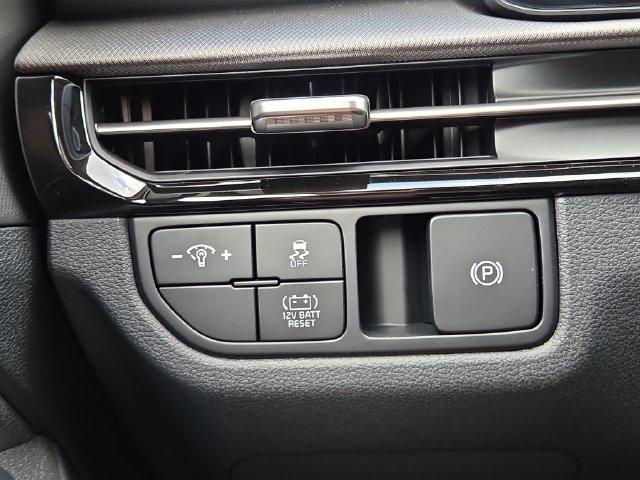 new 2027 Kia Sportage Hybrid car, priced at $33,736