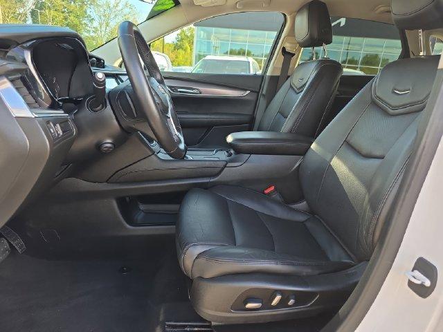 used 2019 Cadillac XT5 car, priced at $18,340