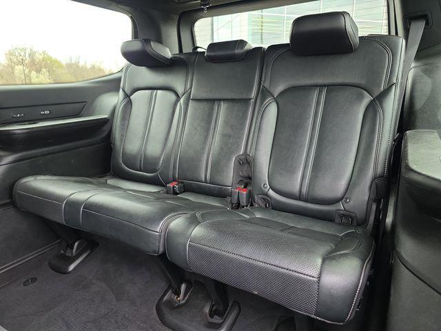 used 2024 Jeep Wagoneer car, priced at $37,984