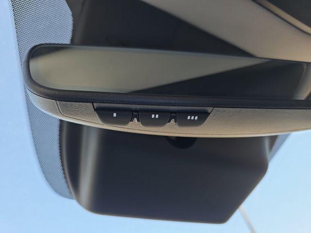 new 2026 Kia Carnival Hybrid car, priced at $43,455