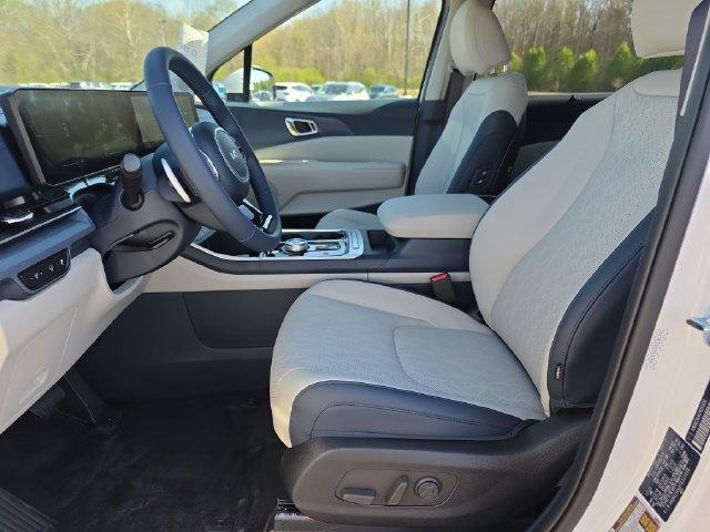 new 2026 Kia Carnival Hybrid car, priced at $46,448